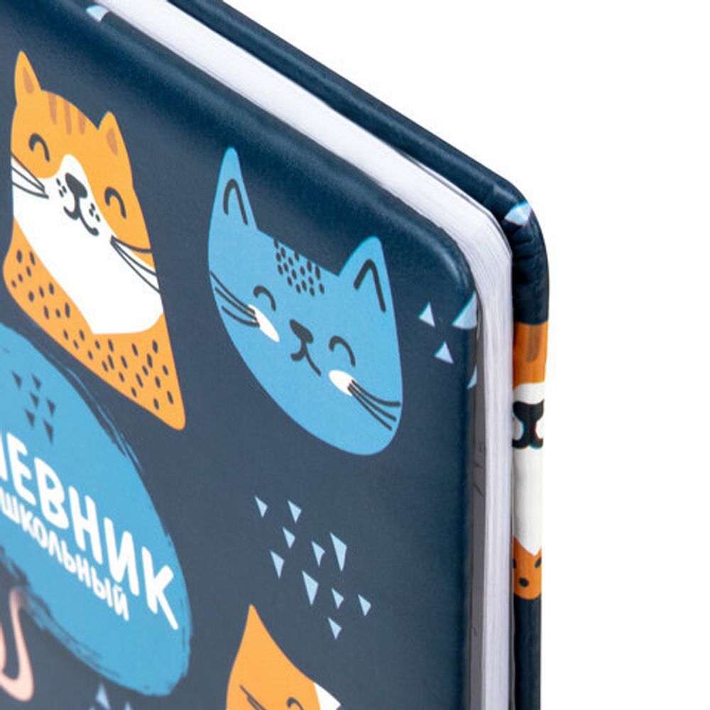 Дневник 1-11 класс 48 л., кожзам (твердая с поролоном), печать, наклейки, BRAUBERG, "Котики", 106946