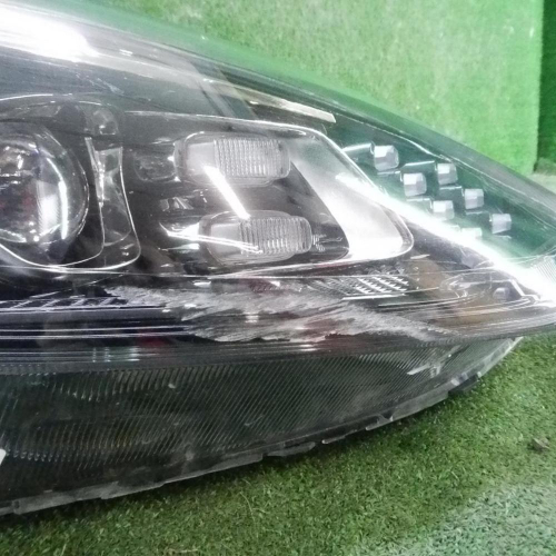 Фара правая Kia Sportage 4 QL (2018-2022) LED (в пленке)