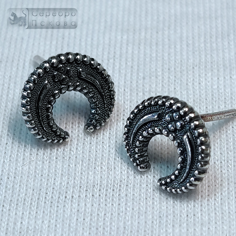 Серьги "Лунница" гвоздики