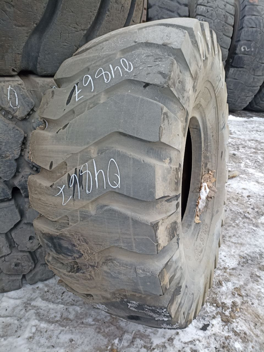 23.5-25 JCB SITEMASTER XL-GRIP шина б/у