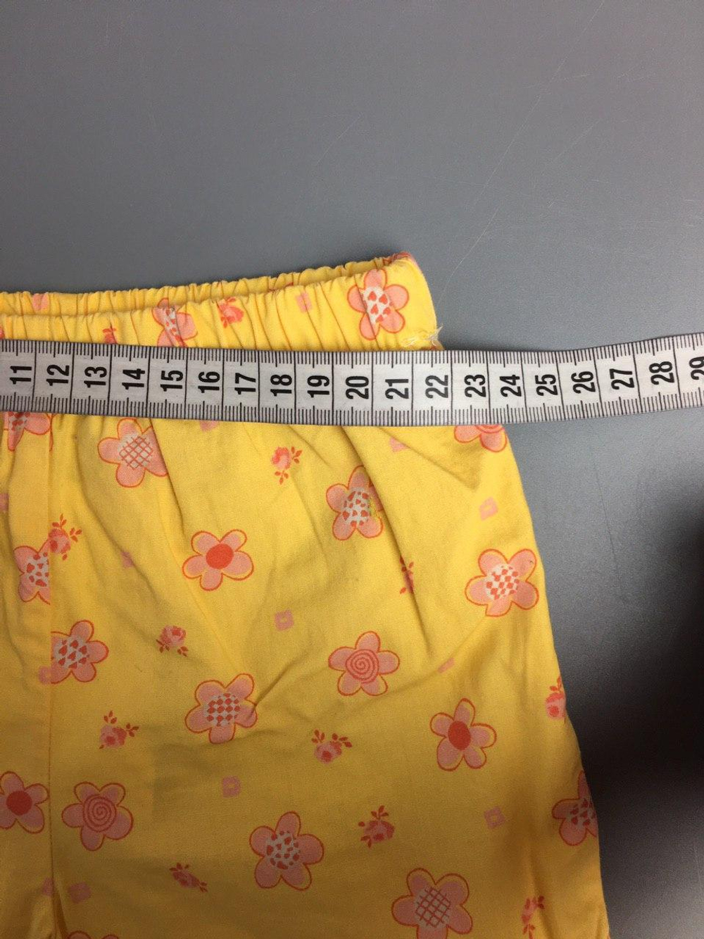 Шорты на резинке на 6 месяцев