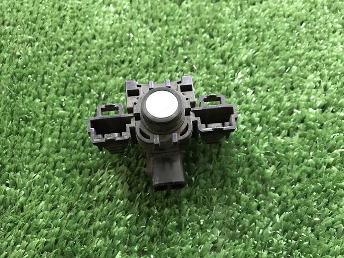 Парктроник Lexus ES 6 (2012-2018)