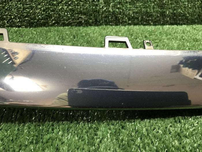 Молдинг перед. бампера Mercedes GLS x167 19-24 AMG