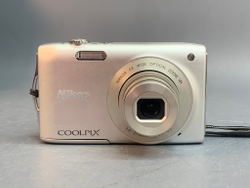 Nikon Coolpix S3300