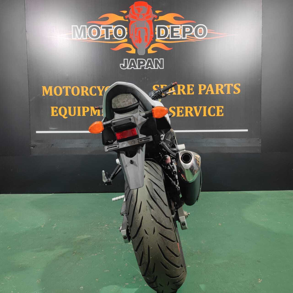 Suzuki GSR750 A , 2012