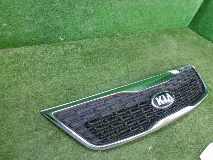 Решетка радиатора KIA Sorento 2 XM (2012-2021)