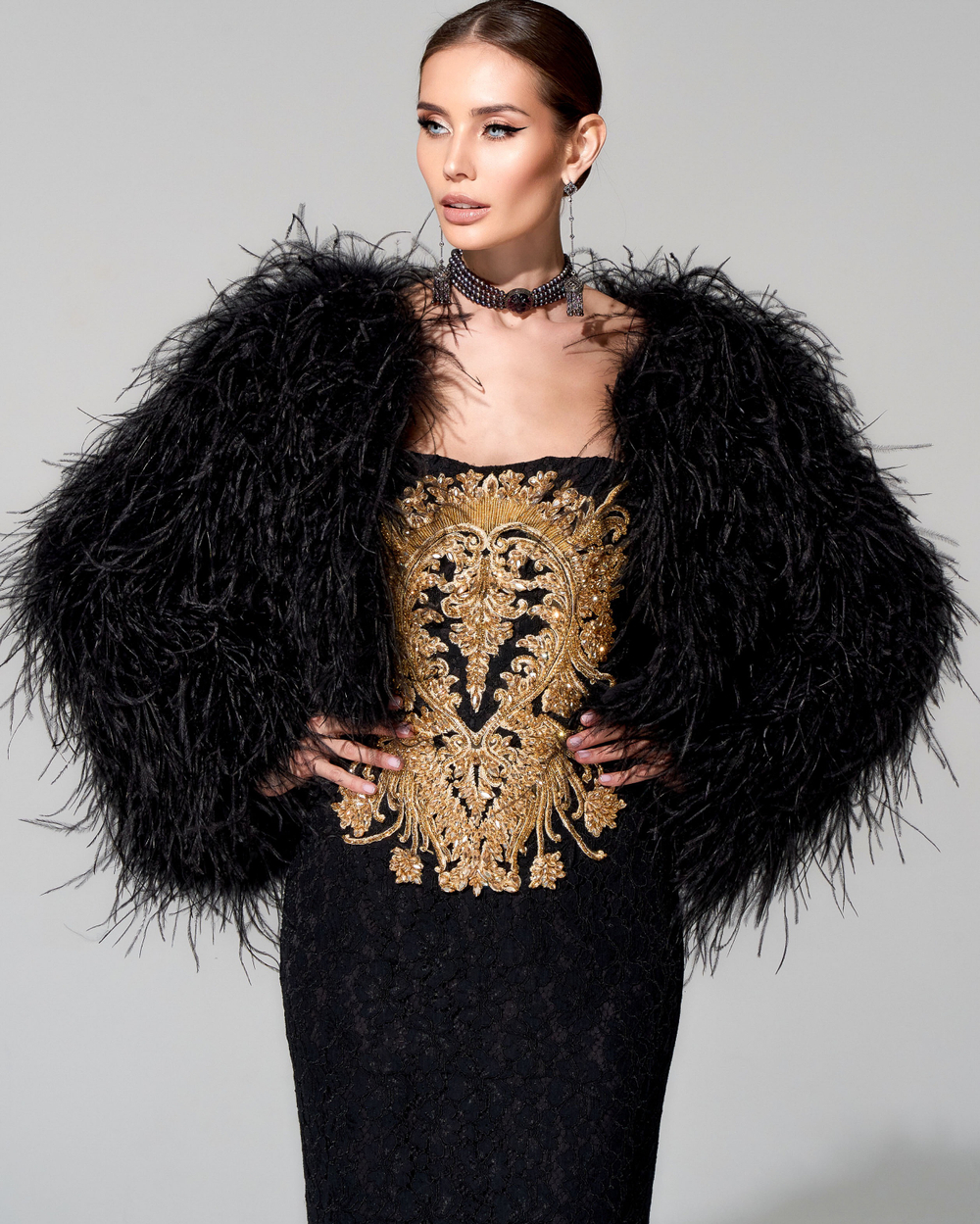 Кардиган из премиальных перьев страуса