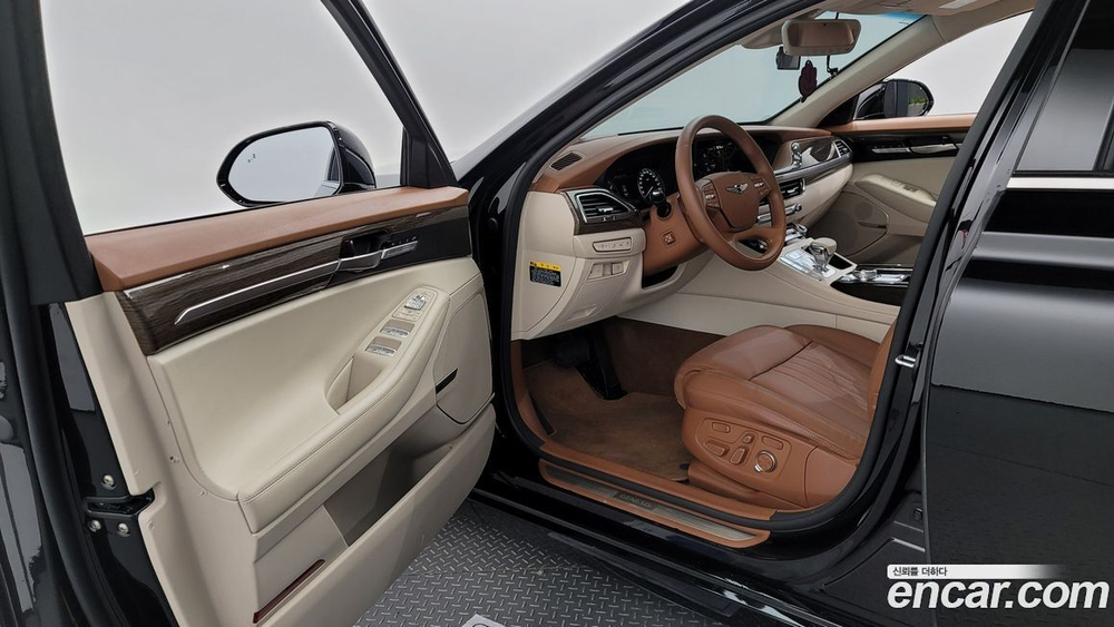 Genesis G90 3.3 T AWD (11.2020)
