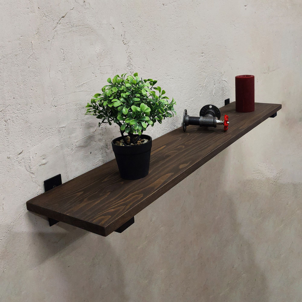 Настенные полки из натурального дерева в стиле Лофт