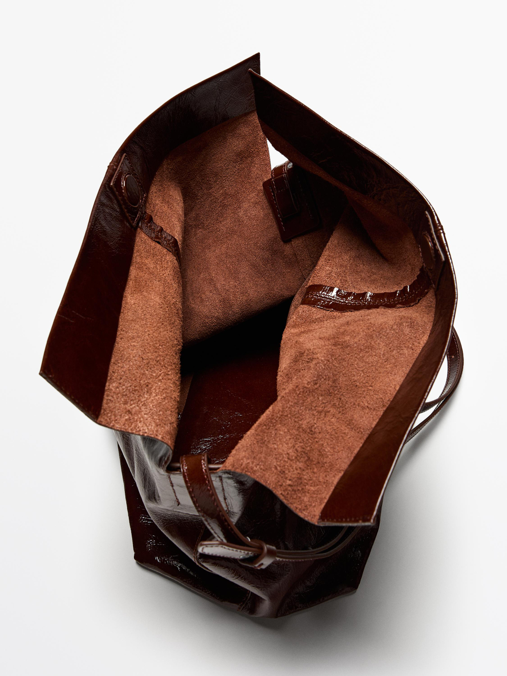 Massimo Dutti Сумка с клапаном из потрескавшейся кожи наппа, коричневый