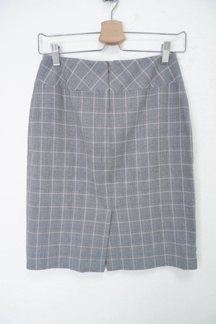 Юбка в стильную клетку 42 размер