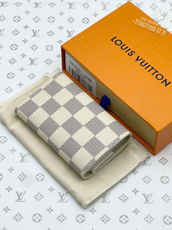 Ключница на 6 ключей Louis Vuitton
