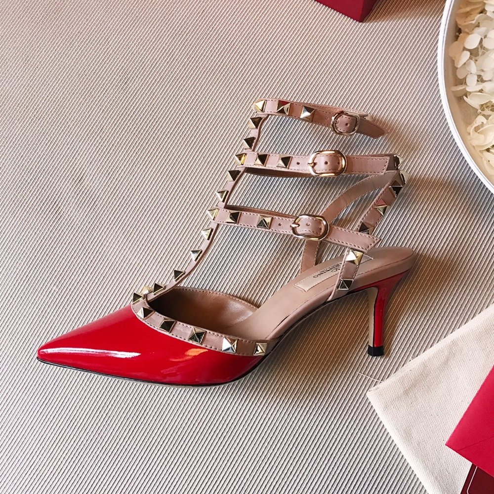 Valentino Rockstud Pumps 6.5 cm
