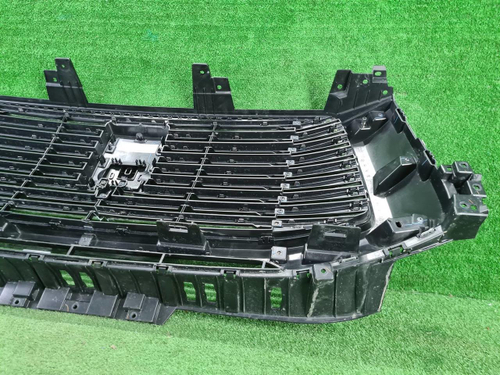 Решетка радиатора Tank 500 (2021-н.в.)