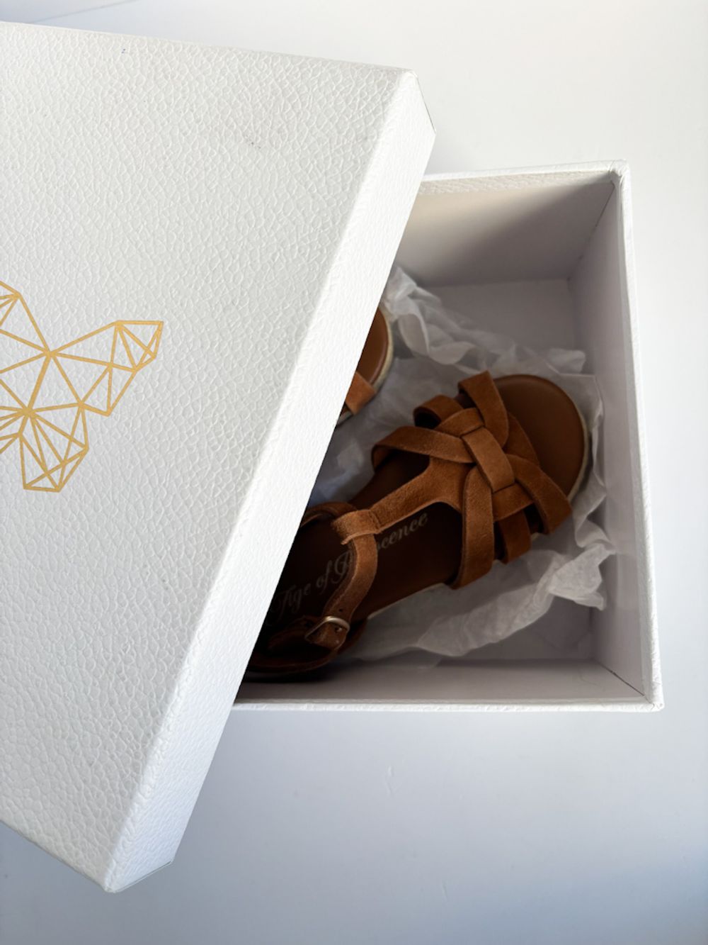 Новые замшевые сандалии Age of Innocence, 26