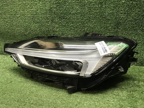 Фара левая Volvo XC60 2 (2017-2021) LED