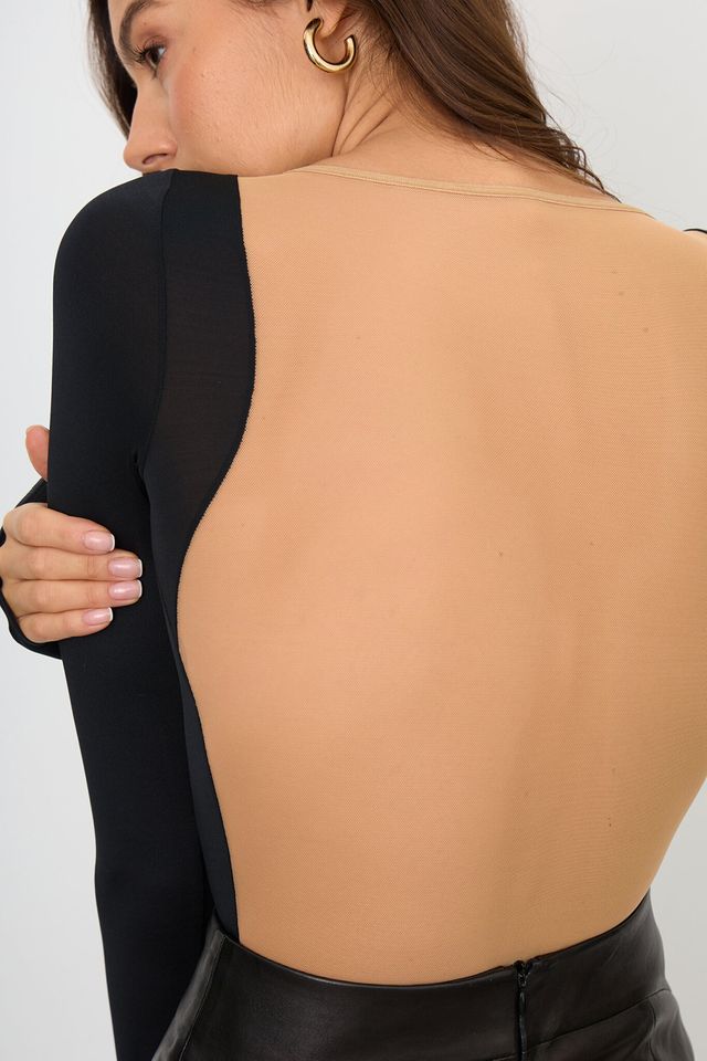 Боди-блузка с открытой спиной