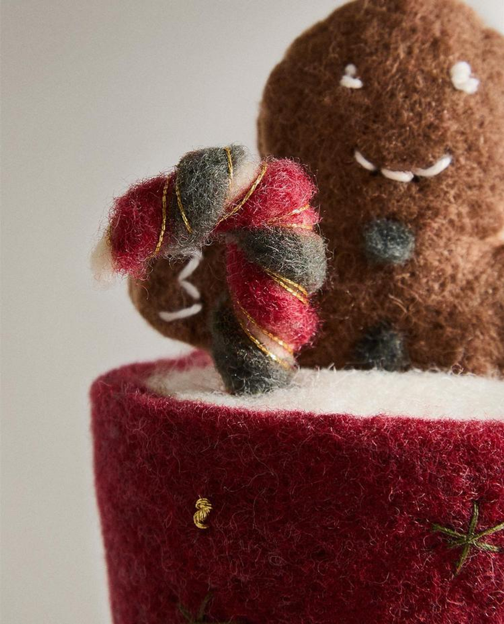 ZARA HOME ЕЛОЧНОЕ УКРАШЕНИЕ ИЗ ФЕТРА, КРАСНЫЙ