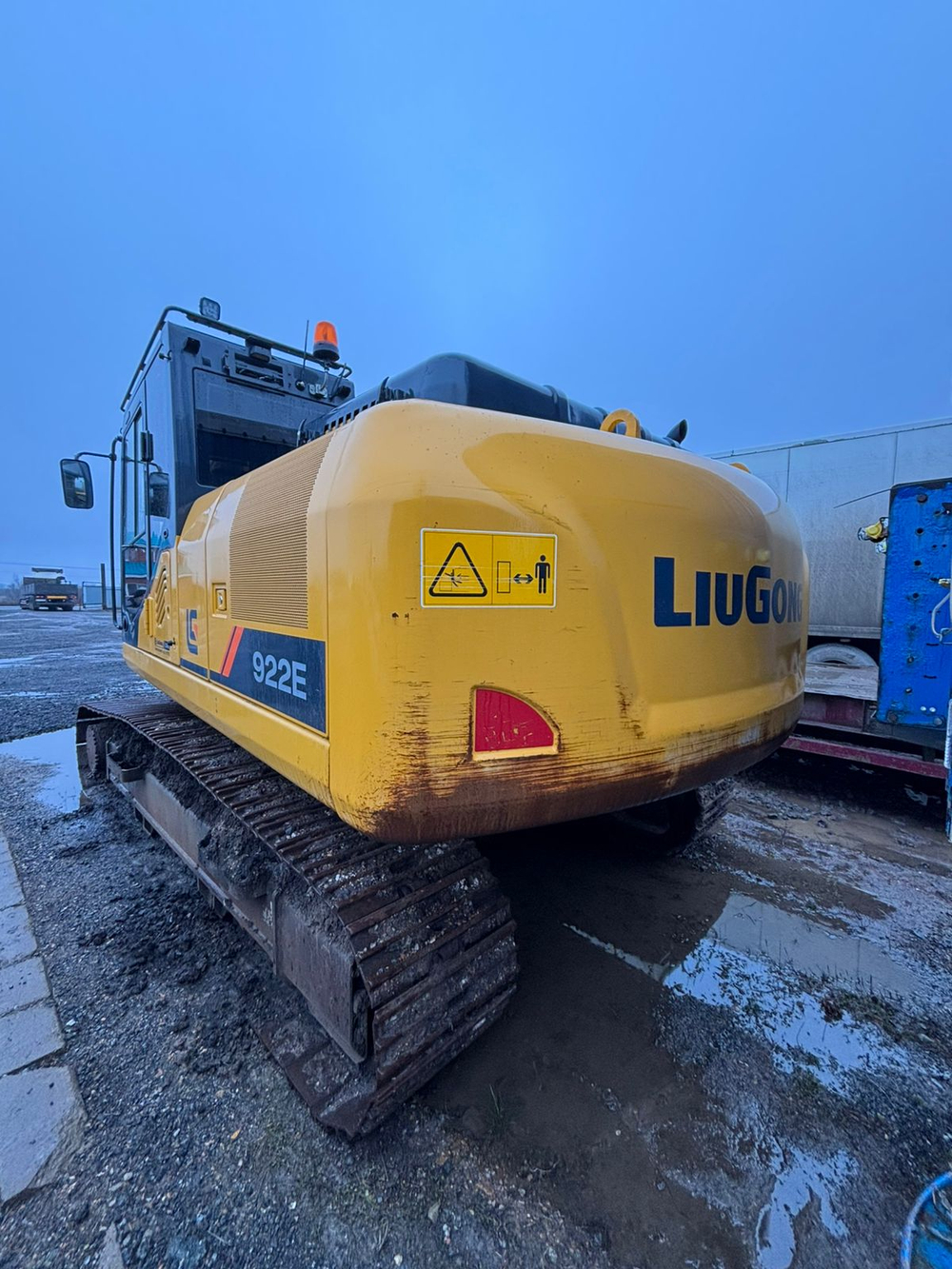 LiuGong CLG922 Экскаватор CLG922E (Дизельный, 5,9 л, 152 л.с., АТ)