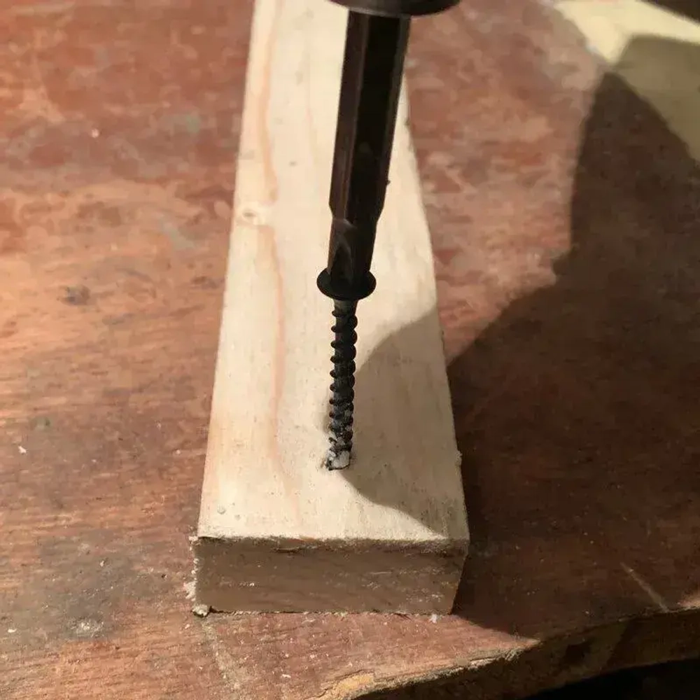 Саморез потайной PH2 оксидированный редкий шаг (дерево) 3,5*51 ФАСОВАННЫЙ (150 шт.)