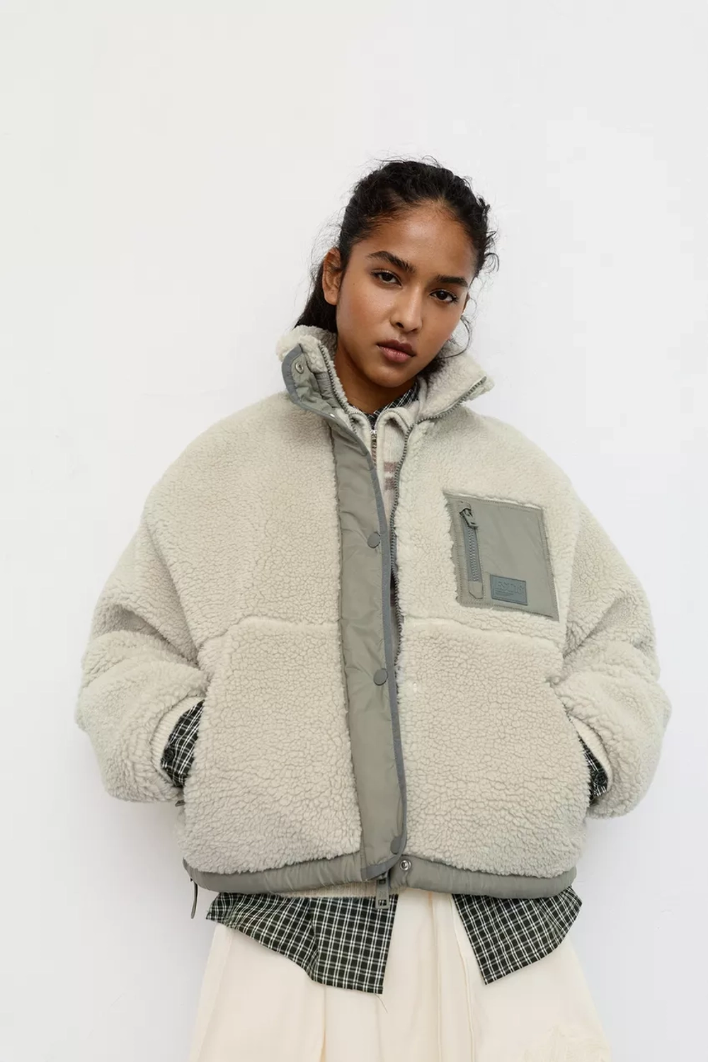 PULL&BEAR Куртка из искусственного меха, песочный