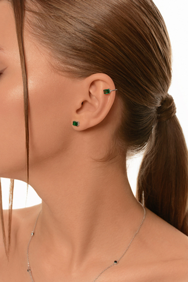 Серьги-пусеты "Льдинки" из серебра с изумрудным фианитом