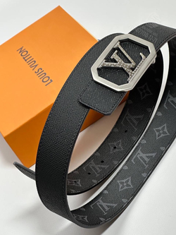 Двухсторонний ремень Louis Vuitton