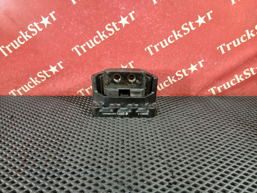 Подушка двигателя задняя 2022г.