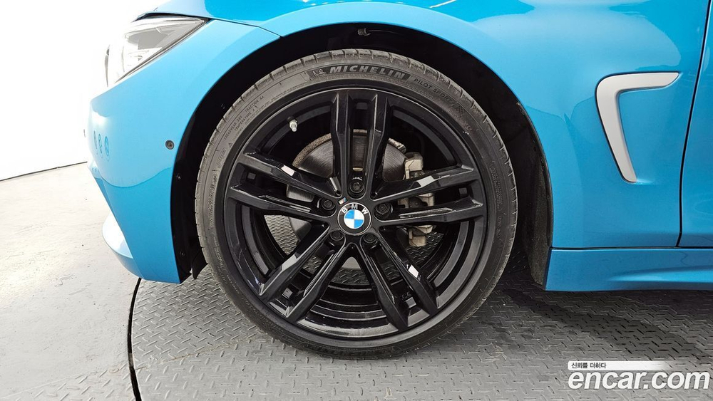 BMW 4 Series (F32) 420i Gran Coupe Special Editions (09.2019)