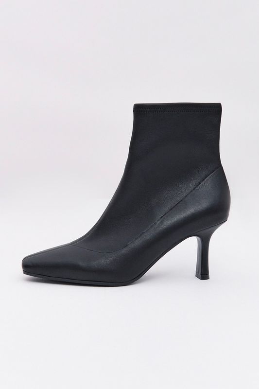 Ботильоны из кожи стрейч с округлым мысом, черный