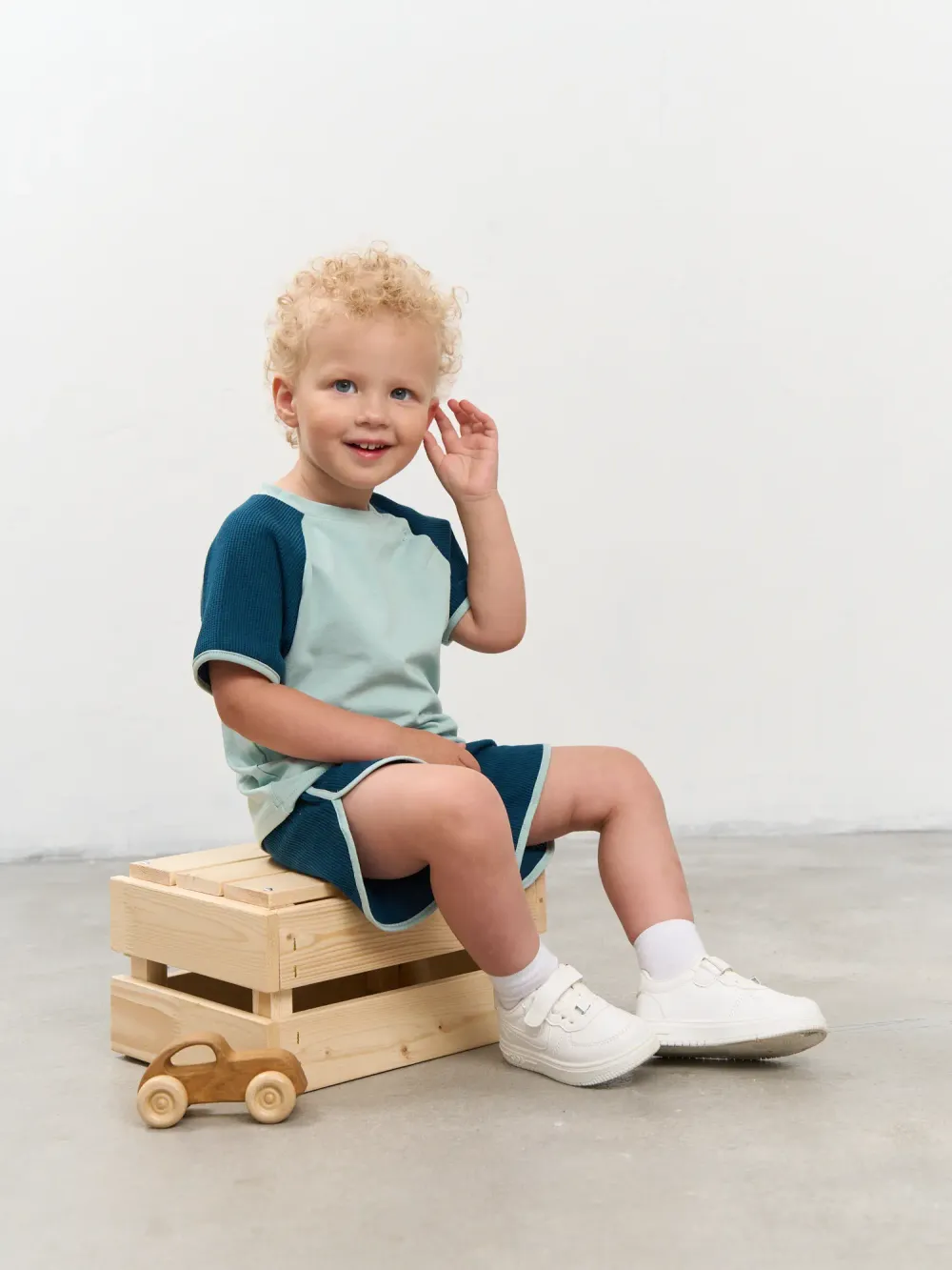 Комплект футболка и шорты "Атлантика" из рифленой ткани 0+