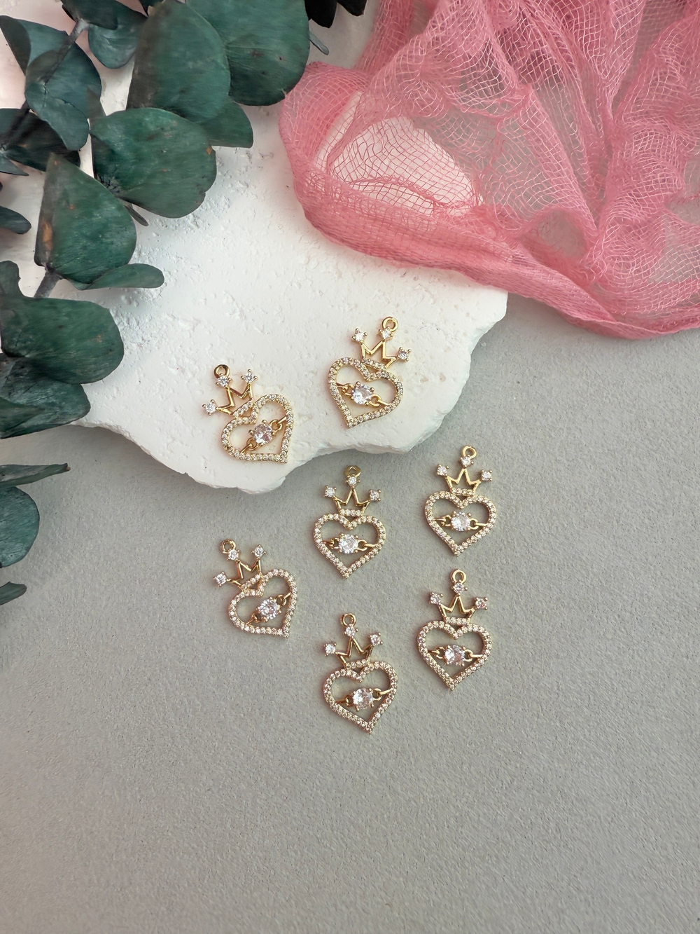 Подвеска «Сердце с короной», позолота 14к с фианитами, 15*24 мм