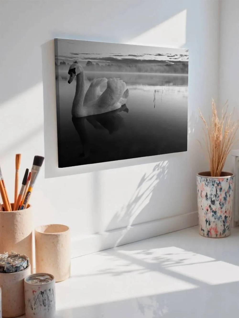 Картина на стену 40 X 50 Лебедь чб