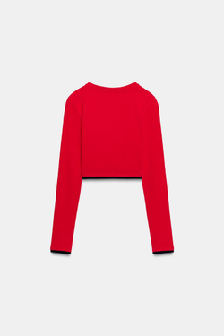 ZARA УКОРОЧЕННАЯ ФУТБОЛКА С ДВОЙНЫМ ЭФФЕКТОМ, КРАСНЫЙ
