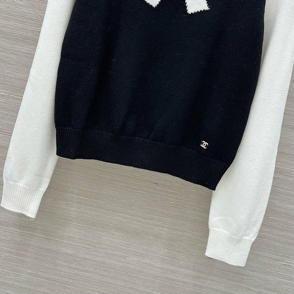 Свитер CHANEL