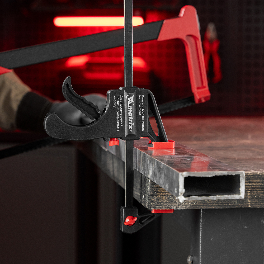 Струбцина универсальная, быстрозажимная, F-образная, 450 х 565 х 45 мм, пластиковый корпус Matrix