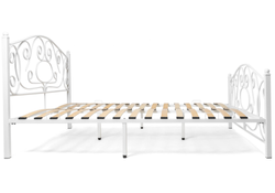 Полутораспальная кровать Викси 140х200 белая