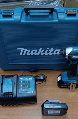 Аккумуляторный ударный шуруповерт Makita DTD154SYE