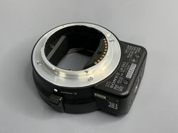 Адаптер Sony LA-EA3