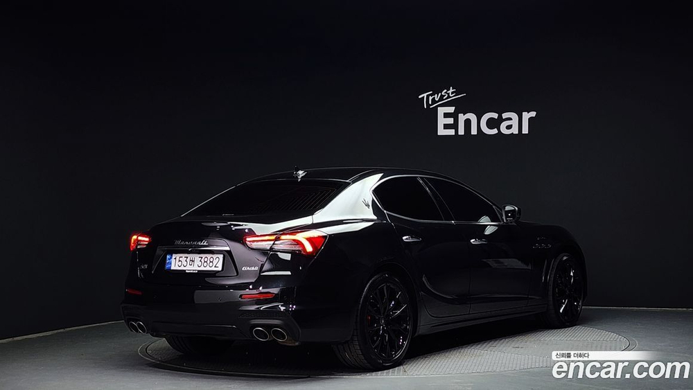 Maserati Ghibli 3.0 모데나 (06.2022)