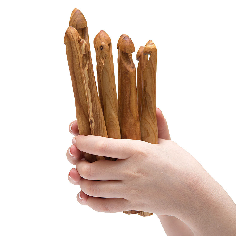 Набор деревянных крючков для вязания из вишни 10 шт (11-20 мм). KN8