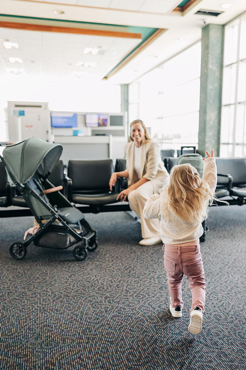 Прогулочная коляска UPPAbaby MINU V2 Gwen