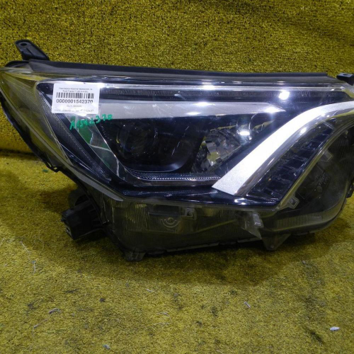 Фара правая Toyota RAV4 4 CA40 (2015-2019) LED