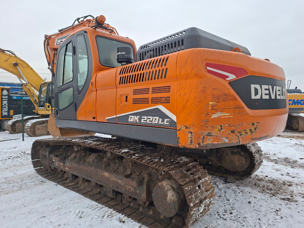 Doosan DX220 Экскаватор DX220LC-7M (Дизельный, 5,9 л, 156 л.с., АТ)