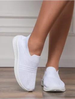 Кроссовки летние текстильные