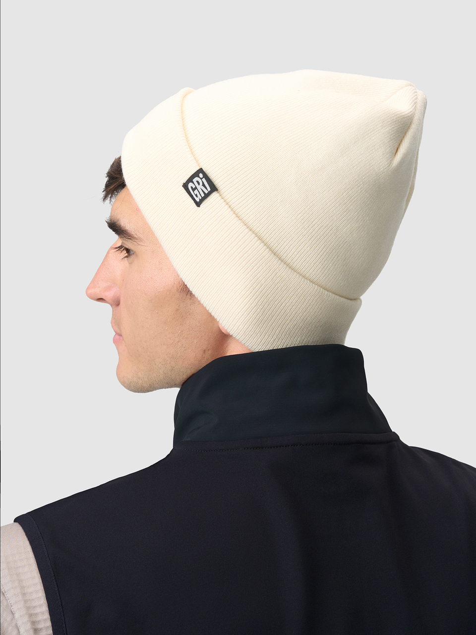 Шапка унисекс Норд кремовая