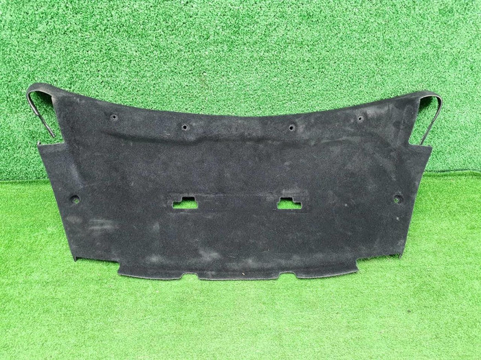 Обшивка крышки багажника Mercedes S W223 (20-нв)