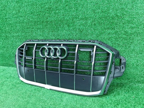 Решетка радиатора Audi Q7 2 (2019-2024)