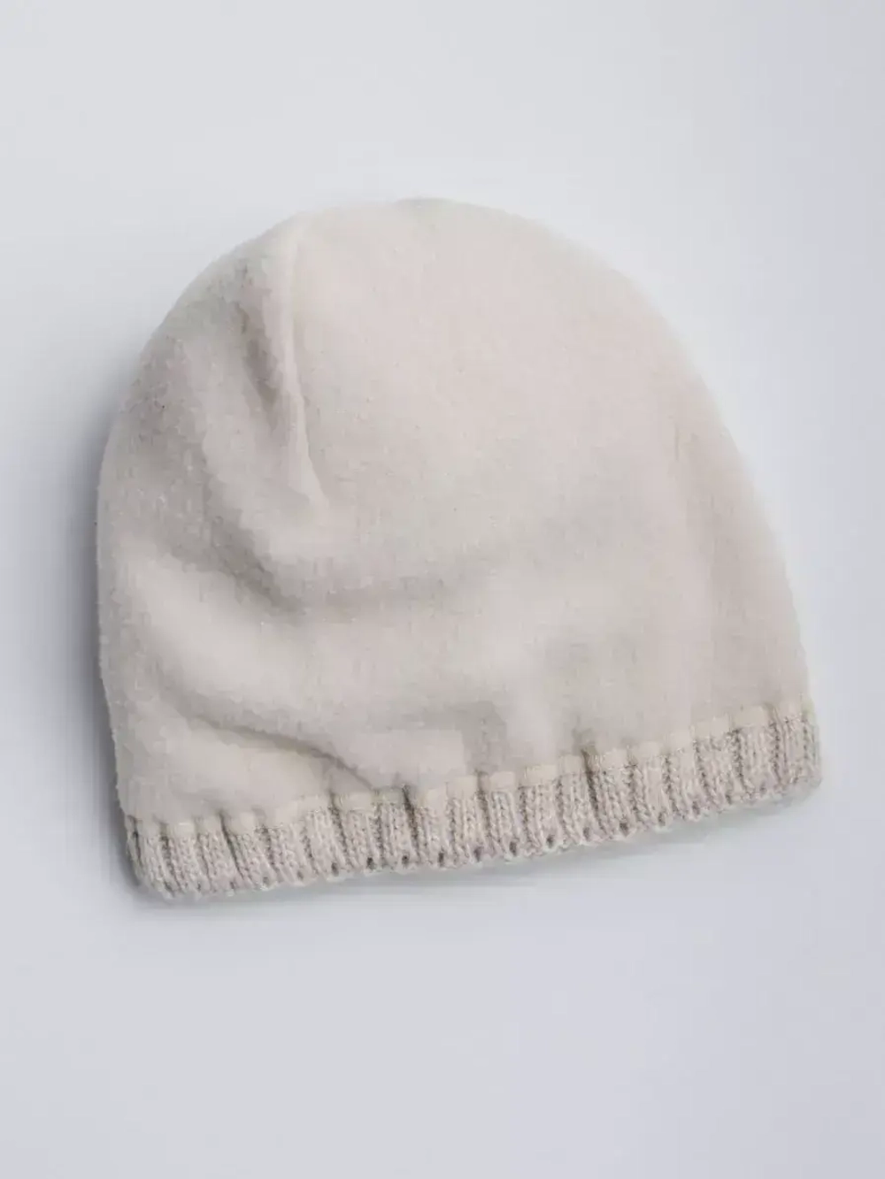 Шапка для девочки зимняя вязаная с помпоном