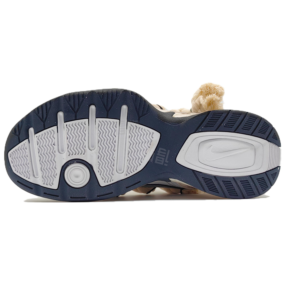 Кроссовки Nike Air Monarch 4